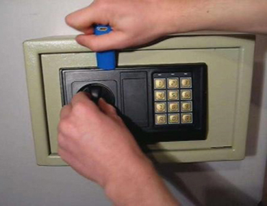 双鸭山24小时上门开锁公司