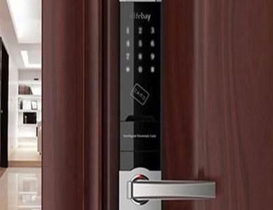 双鸭山24小时上门开锁公司