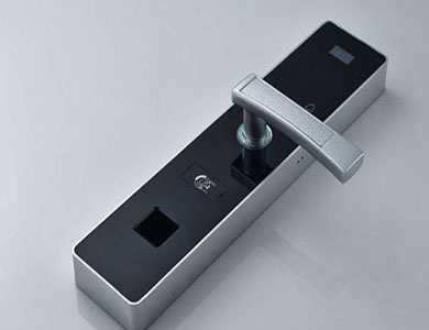 双鸭山24小时上门开锁公司